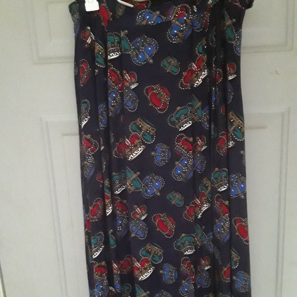 Chaus 100% Rayon Skirt - Picture 1 of 7